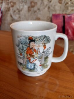 Starý čínský hrnek TOP STAV - 2