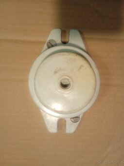 Prodám závěsné železné oka - 2