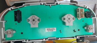 Partner berlingo budiky tachometr pristrojovka - 2