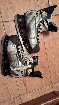 Prodám lední brusle vel.45 - 2