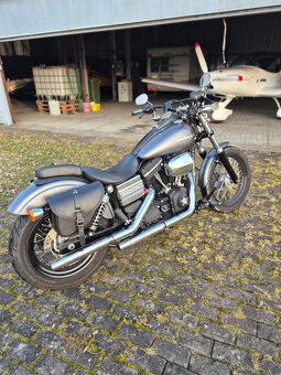 Harley Davidson StreetBob - 2