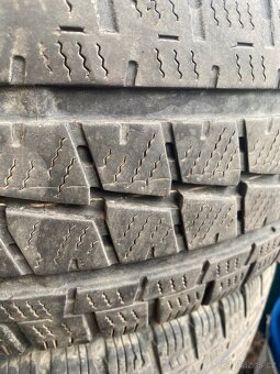 Prodám pneu Falken 235/65 16C M+S - 2