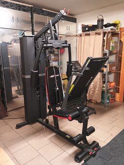 Posilovací věž - 2