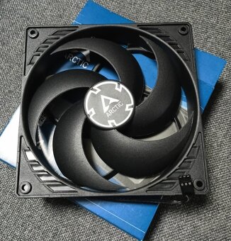 ARCTIC P14 — 140mm ventilátor do PC - 2
