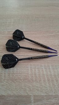 Prodám šipky Harrows - Taipan 18g - 2