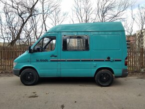 Mercedes-Benz La Strada obytný - 2