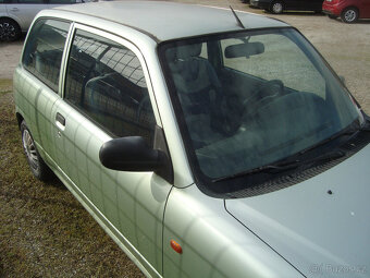 Daihatsu Cuore 1,0 41kw automat - 2