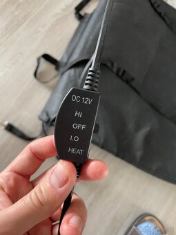 Vyhřívany potah do auta. - 2