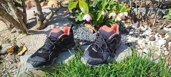 Tenisky Adidas 36,5cm waterproof - 2