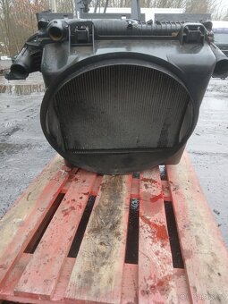 Man tgl 8.180 chladiče - 2