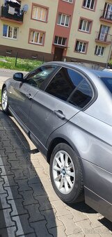 BMW E90 318 D - 2