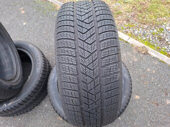 Zimní pneu 19" pro BMW X5, X6 - 285/45 a 255/50 - 2