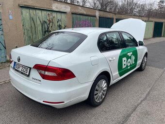 Škoda Superb 2015 1.6 TDI - 2