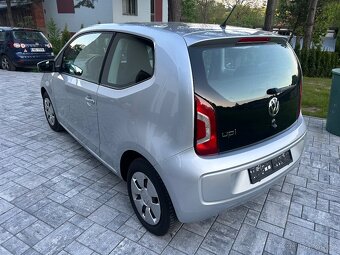 Volkswagen Up 1.0 MPI - 2