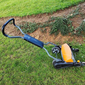 Prodám vřetenovou sekačku FISKARS - 2