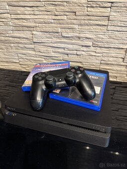 PlayStation 4 Slim 500gb + 2 hry + ovladač - 2