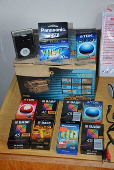 Panasonic NV-VZ10 + VHSC kazety - 2