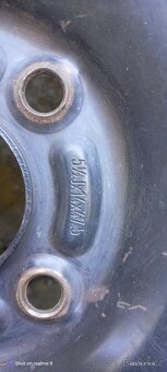Pneu s diskem Ford Fiesta - 2