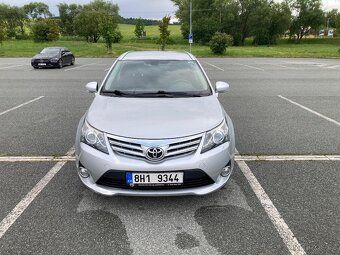 Toyota Avensis 1,8 benzin 2014 - 2