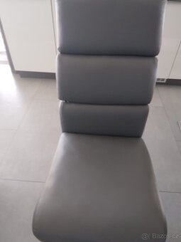 6ks židle koženka-(trochu oloupané) - 2