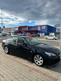 BMW 530i E60 • 3.0i benzín • 190 kW - 2