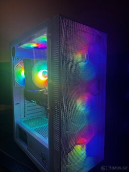 i7 13700k l RTX 3080 l 32GB RAM - 2