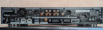 Panasonic DP-UB9004 UHD Blu-ray přehrávač - 2
