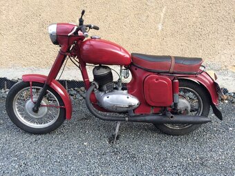 Jawa ČZ 250/353 kývačka - 2