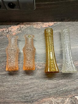 Retro vázy lisované sklo - 2