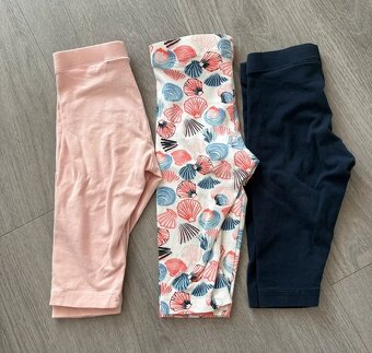 kraťasy, tílka, tričtvrteční kraťasy - 2