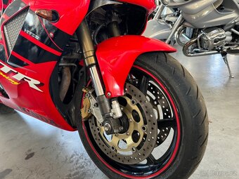 Honda VTR 1000 SP1 - 2