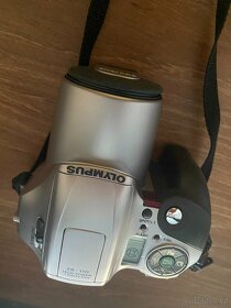 Fotoparát zrcadlovka Olympus IS200 - 2