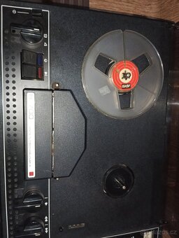 Kotoučový magnetofon B700 - 2