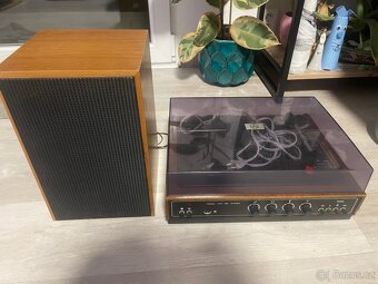 Gramofon Tesla + LP - 2
