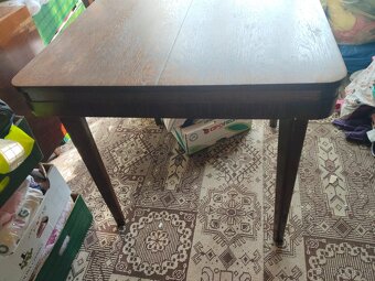 Rozkládací jídelní stůl Jitona - 2