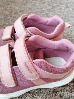 Dívčí boty vel. 34,zn.Protetika - 2