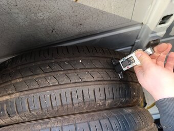 Letni 195/65 R15 pneu - 2