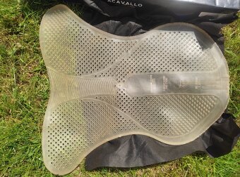 Acavallo gelovka pod sedlo - 2