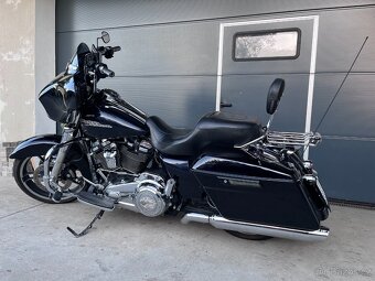 HARLEY DAVIDSON STREET GLIDE - 2