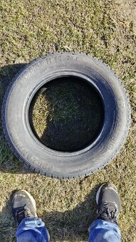 Pneu 185 65 r14 - 2