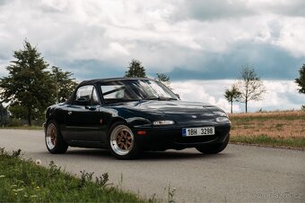 Mazda MX-5 NA 1.6 66kw - 2