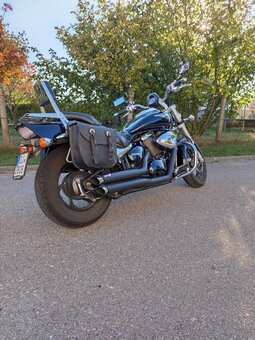 Suzuki Intruder M800 - 2