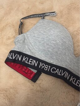 Podprsenka Calvin Klein 75B - 2