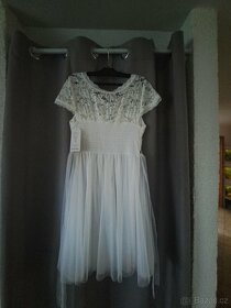 Bílé šaty - 2