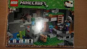 Prodám: Lego Minecraft - sada 21141 - Jeskyně - 2