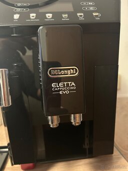 Automat na kávu DeLonghi ELETTA cappuccino EVO - 2