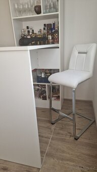 Bar + 2 barové židle s opěrkou - 2