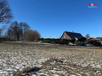 Prodej pozemku k bydlení v Českých Petrovicích 1704m2 - 2