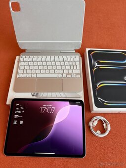 iPad Pro 11 M4 Wifi+cellular 256gb +magickeyboard Ostrava - 2