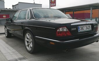 PRODÁM AGUAR XJ, 3.2 V8 EXECUTIVE. r.v. 1999/2000 - 2